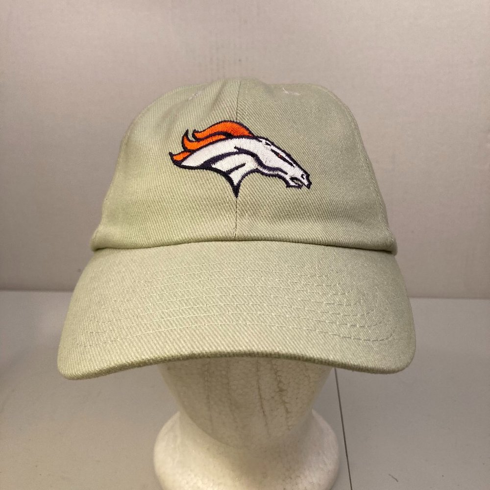 Denver Broncos Tan Strapback Cap NFL Football  Clean